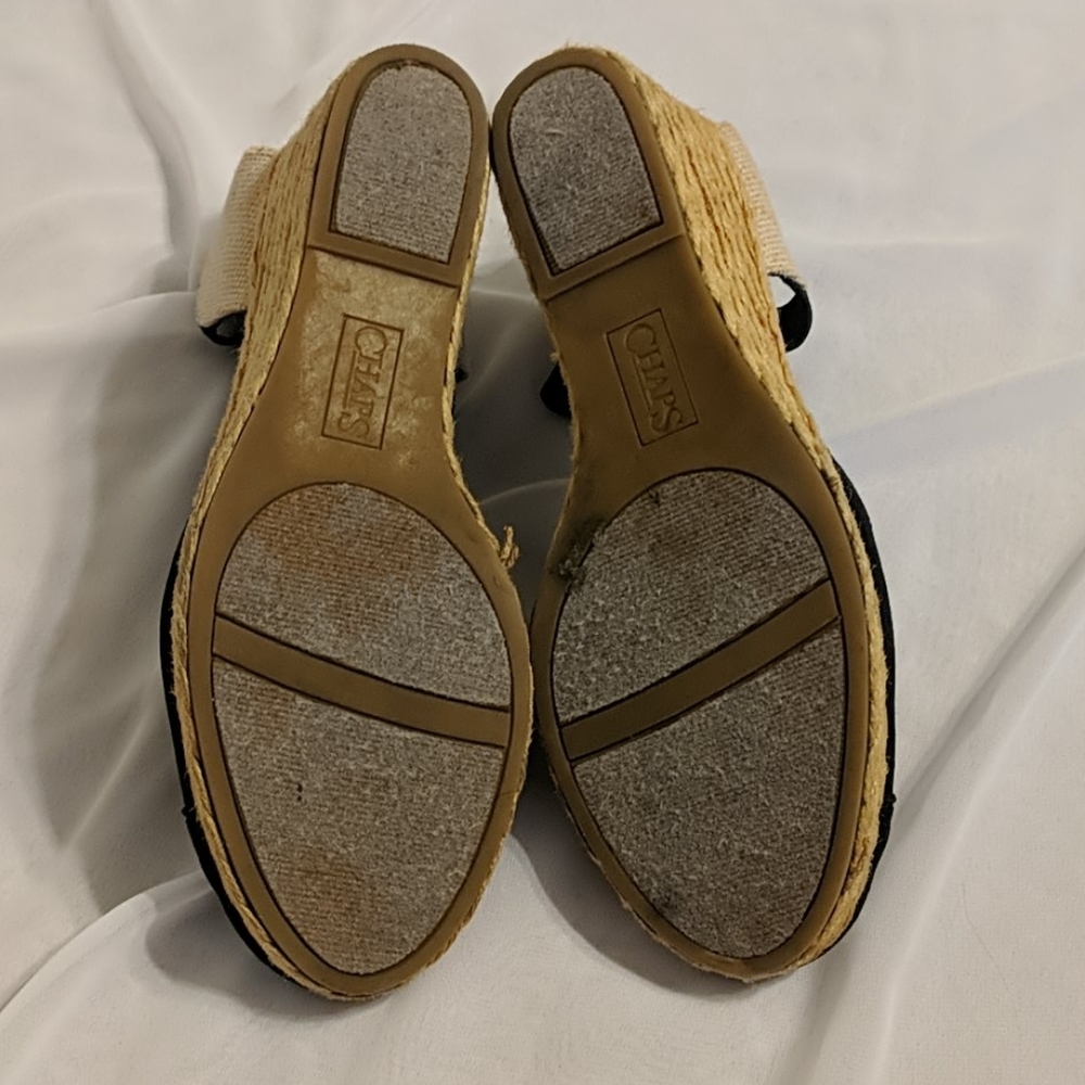 Shoes - Picture 3 of 6